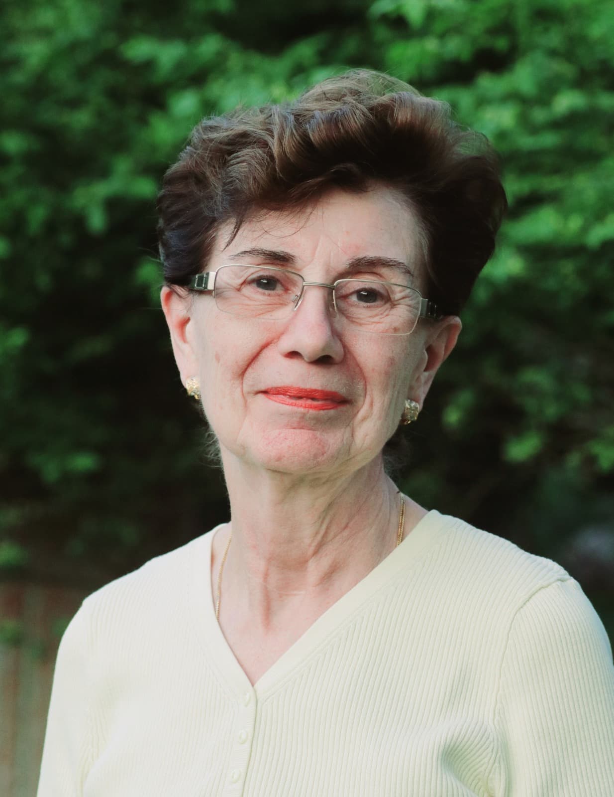 Helen Khan